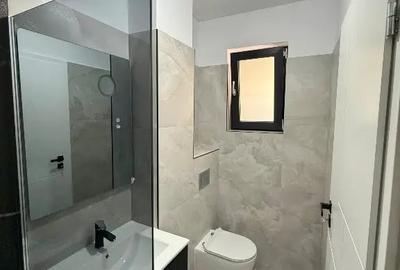 Casă cu 7 camere cu Teren 541 Mp în Nord - 1