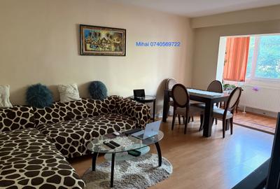 Apartament cu 3 camere decomandat în Central - 7