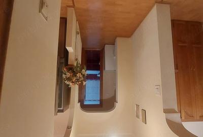 Apartament cu 2 camere decomandat în Școlilor - 4