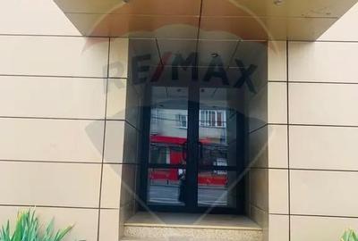 Spațiu comercial, de 94 mp, în Central