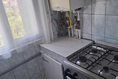 Apartament cu 3 camere semidecomandat în Central - 12