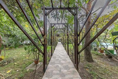 Casă individuală cu 20 camere cu Piscina în Vest - 14