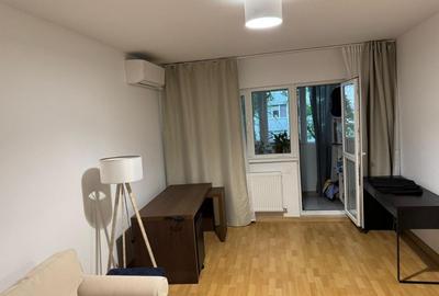 Apartament cu 2 camere decomandat în Titan - 2