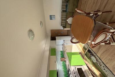 Apartament cu 2 camere decomandat în Ostroveni