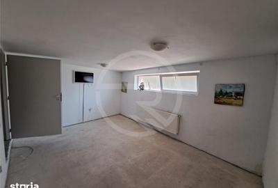 Casă cu 5 camere cu Teren 250 Mp în Central