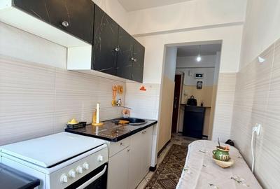 Apartament cu 2 camere semidecomandat în Cișmigiu