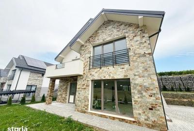 Casă cu 4 camere cu Teren 500 Mp în Baciu