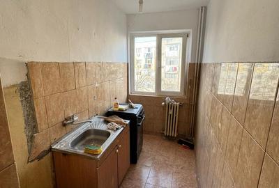 Apartament cu 2 camere nedecomandat în Inel II - 3