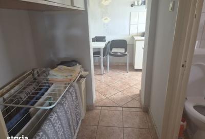 Apartament cu 2 camere decomandat în Budai