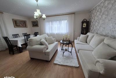 Casă cu 3 camere cu Teren 550 Mp în Central - 1
