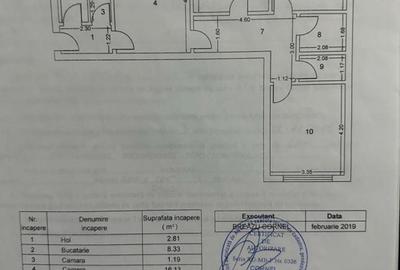 Apartament cu 4 camere în Drumul Taberei