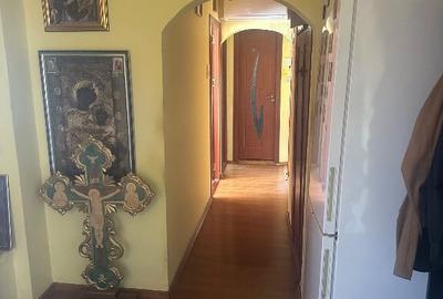 Apartament cu 3 camere decomandat în Buzaului - 3