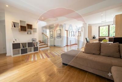 Duplex cu 4 camere cu Teren 231 Mp în IAR - 1