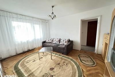 Apartament cu 3 camere decomandat în Central - 1