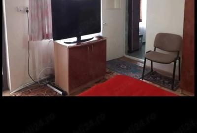 Garsonieră decomandată în Găvana