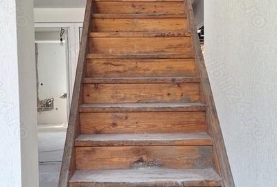 Casă cu 8 camere cu Teren 540 Mp în Poiana Țapului - 6