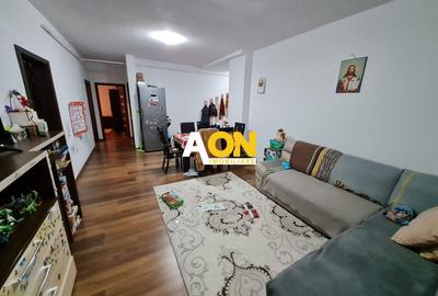 Apartament cu 3 camere decomandat, mobilat în Central