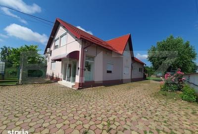 Casă cu 5 camere cu Teren 2022.35 Mp în Răzvad - 4