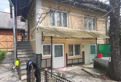 Casă cu 4 camere în Berbești - 12