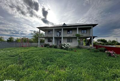 Casă cu 4 camere în Călienii Noi - 3