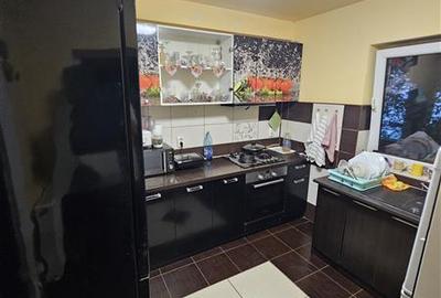 Casă cu 6 camere cu Teren 900 Mp în Aroneanu - 2