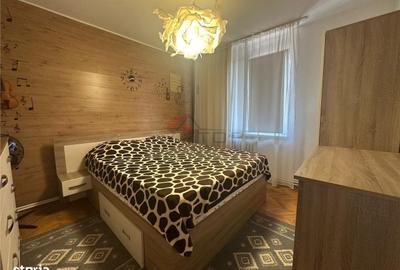 Apartament cu 2 camere decomandat în Podu Roș