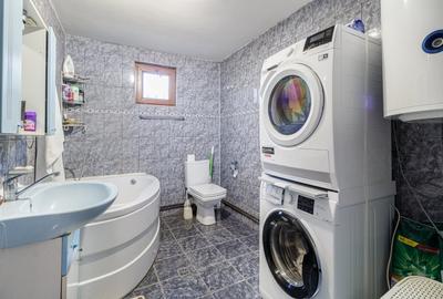 Casă individuală cu 7 camere cu Canalizare în Periș - 9