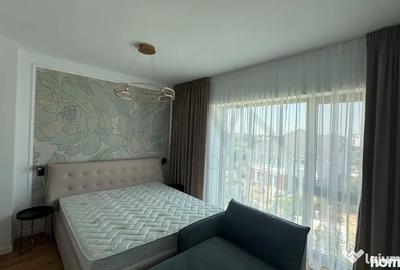 Casă cu 5 camere cu Teren 300 Mp în Băneasa