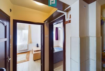 Apartament cu 3 camere decomandat, mobilat în Aurel Vlaicu - 6