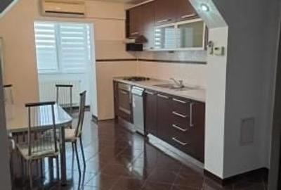 Apartament cu 2 camere, mobilat în Ștrand - 2