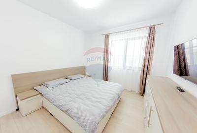 Casă cu 6 camere cu Teren 892 Mp în Est - 8