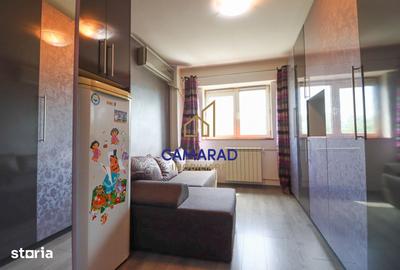 Apartament cu 4 camere decomandat în Centrul Civic