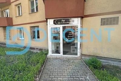 Spațiu comercial, de 70 mp, în 15 Noiembrie - 9