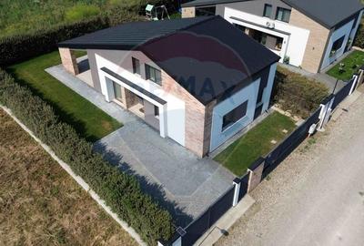 Casă individuală cu 4 camere cu Teren 422 Mp în Nord - 18
