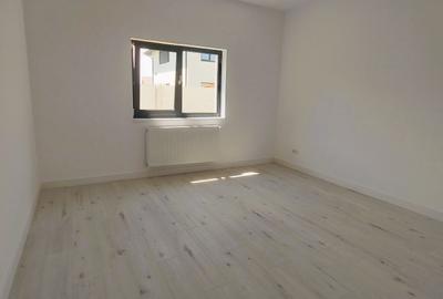 Casă individuală cu 5 camere cu Canalizare în Periferie - 24