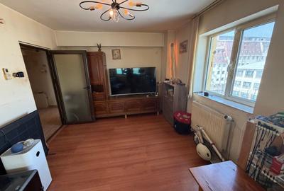 Apartament cu 2 camere decomandat în Tătărași