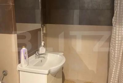 Apartament cu 2 camere decomandat în Spitalul Județean
