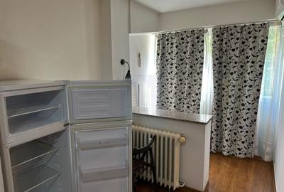 Garsonieră decomandată, mobilată în Vitan - 6