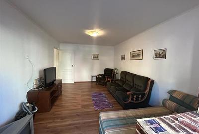 Apartament cu 2 camere decomandat, mobilat în Răcădău