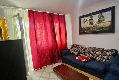 Apartament cu 3 camere în Tătărași