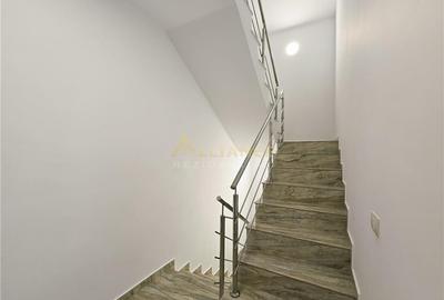 Casă cu 6 camere cu Teren 330 Mp în Berceni - 21