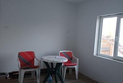 Casă cu 2 camere cu Teren 140 Mp în Central - 9