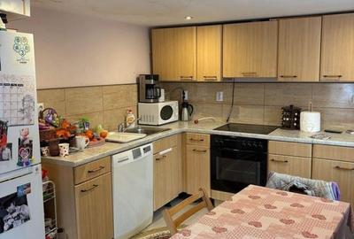 Casă cu 5 camere cu Teren 450 Mp în Central