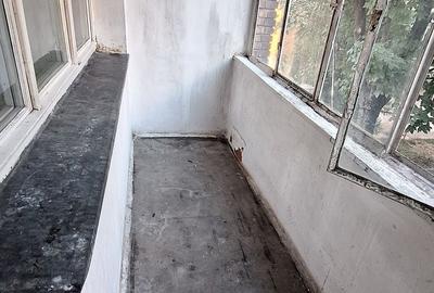 Apartament cu 2 camere decomandat în Podgoria