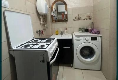 Garsonieră decomandată în Costi - 5