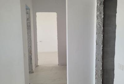 Apartament cu 2 camere decomandat în Central - 2