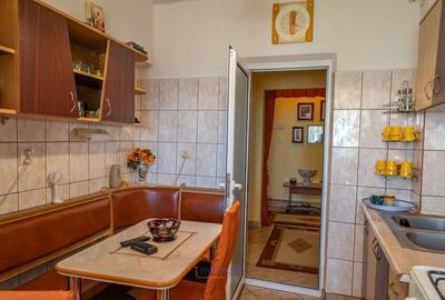 Apartament cu 2 camere decomandat în Moinești - 10