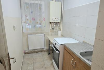 Casă cu 1 camere decomandat în Energiei - 3