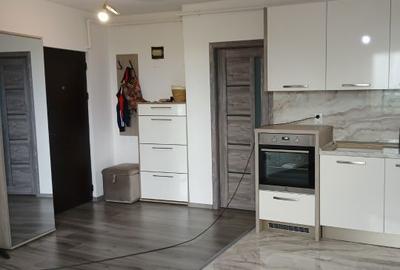 Apartament cu 2 camere decomandat în Central - 3