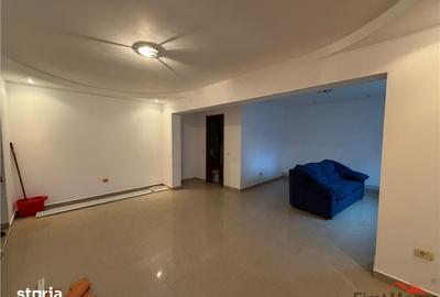 Apartament cu 3 camere decomandat în Central - 1